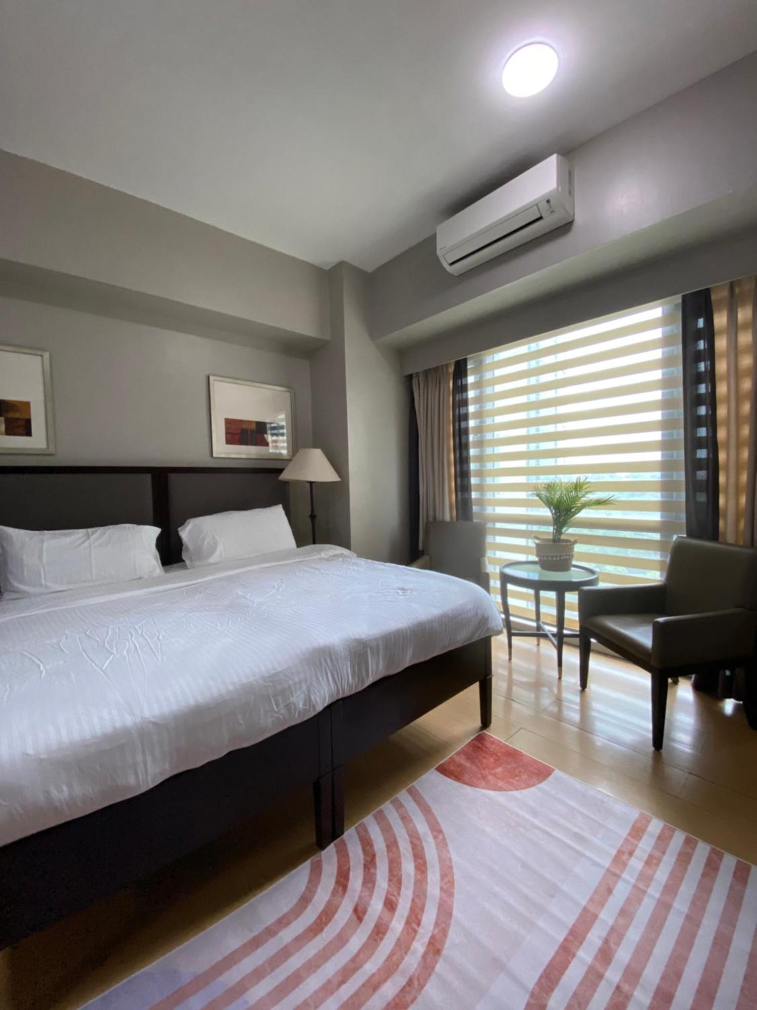 Avant At The Fort By Urban Realty Manila Exterior photo
