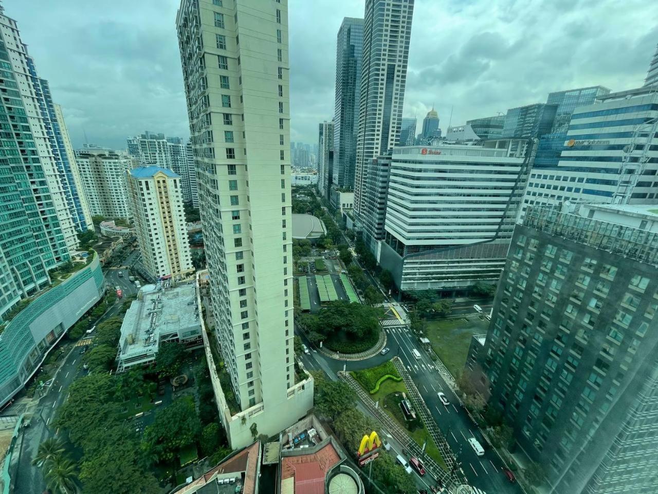 Avant At The Fort By Urban Realty Manila Exterior photo