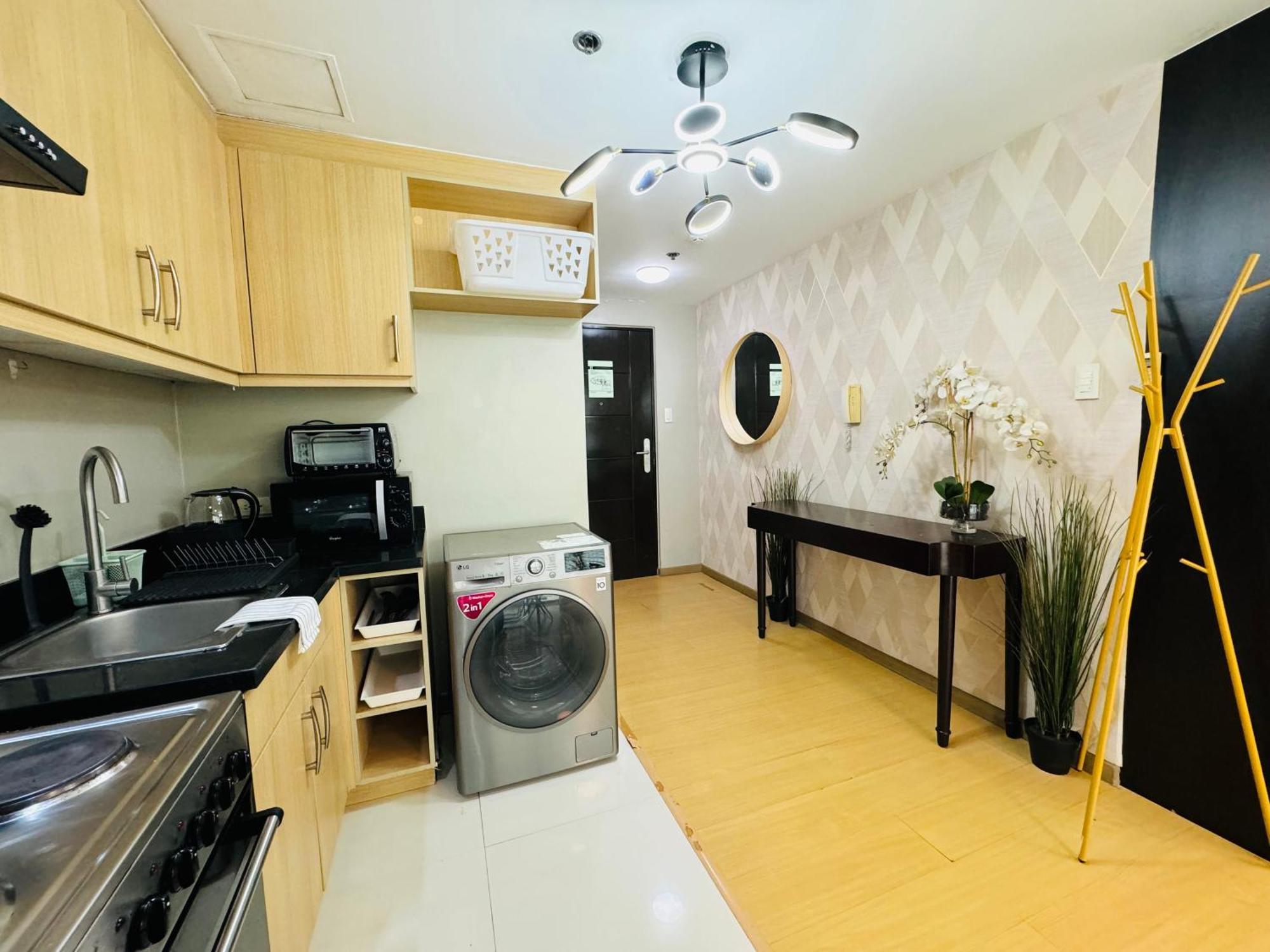 Avant At The Fort By Urban Realty Manila Room photo